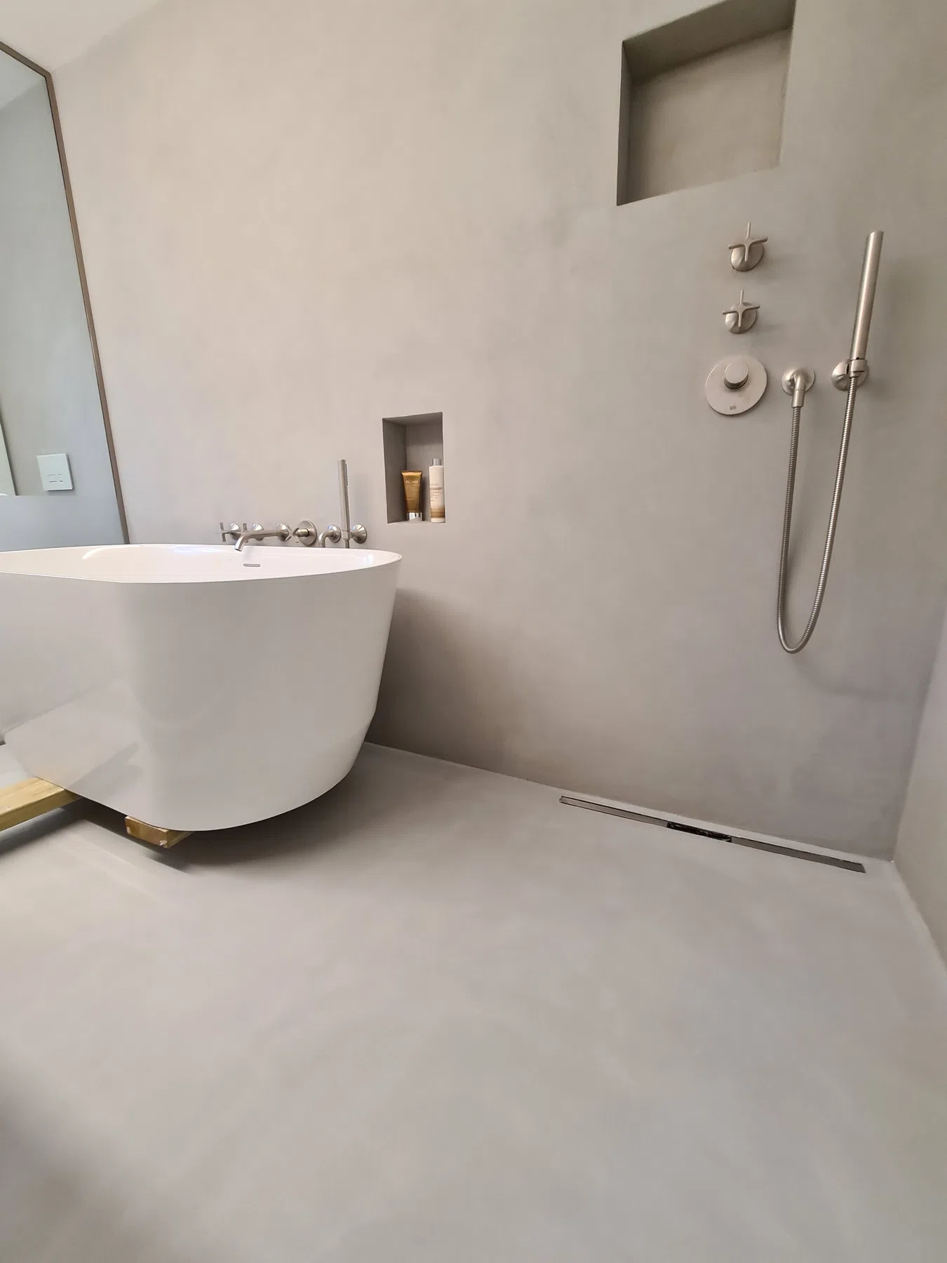 Microcement Showers project 5