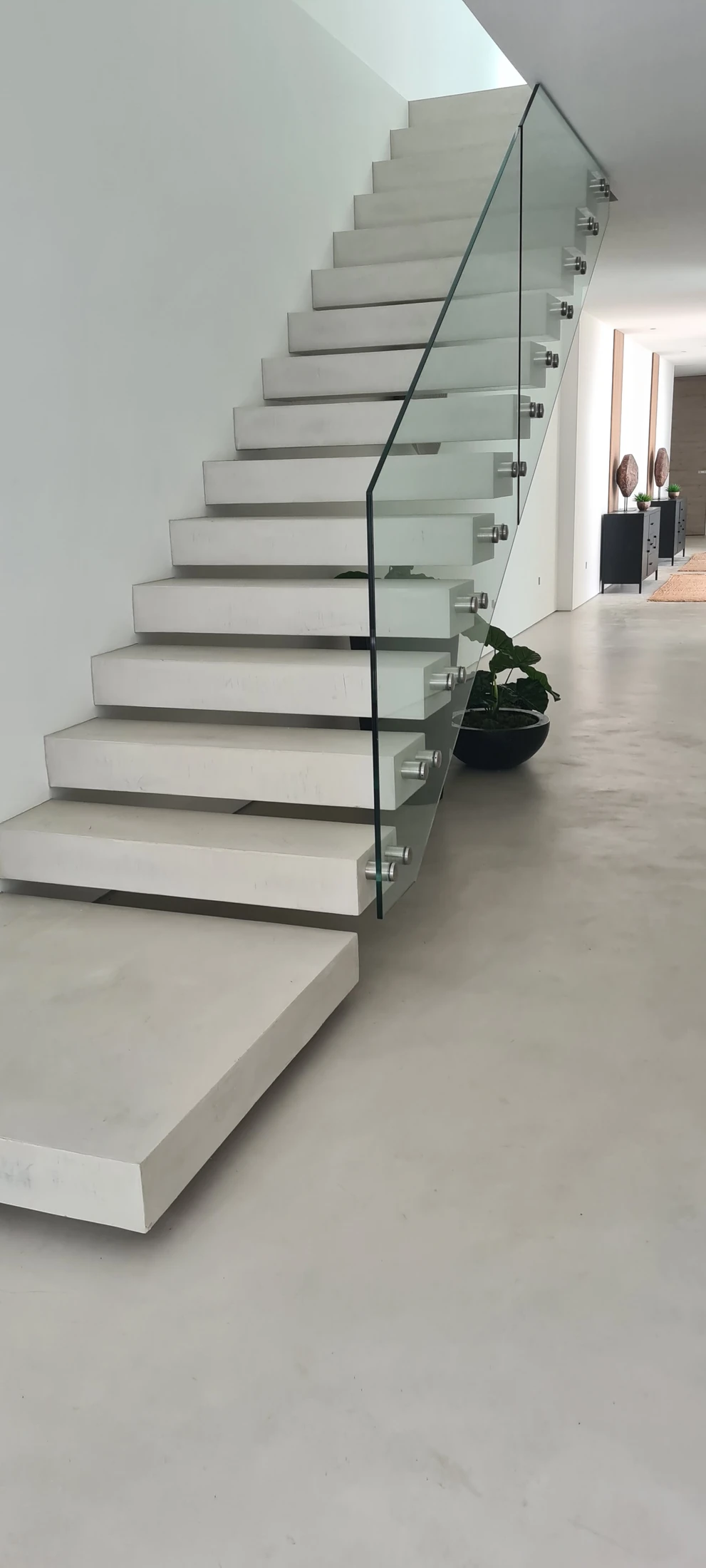 Microcement Stairs project — previous banner